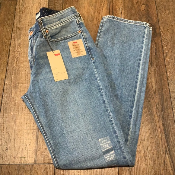 Levi's Denim - *NWT* Levi’s 525 Perfect Waist Straight Leg Jeans